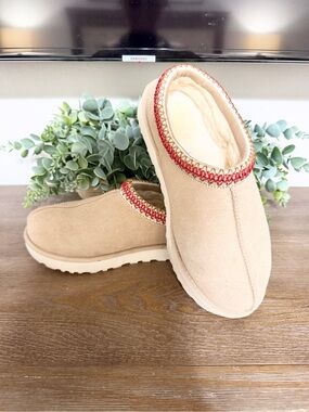 UGG Women's Tan Slip-On Slippers with Red Trim